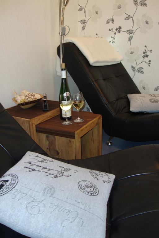 Weingut Pension Gibbert-Pohl Briedel Phòng bức ảnh