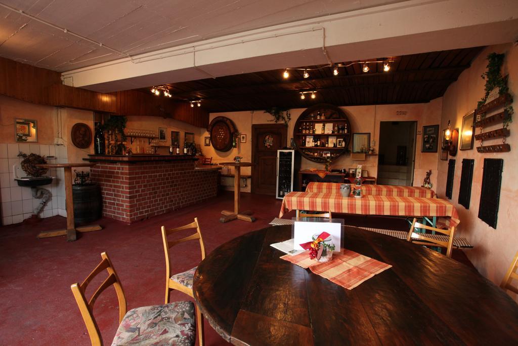 Weingut Pension Gibbert-Pohl Briedel Phòng bức ảnh