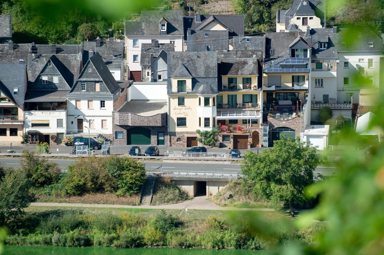 Weingut Pension Gibbert-Pohl Briedel Ngoại thất bức ảnh